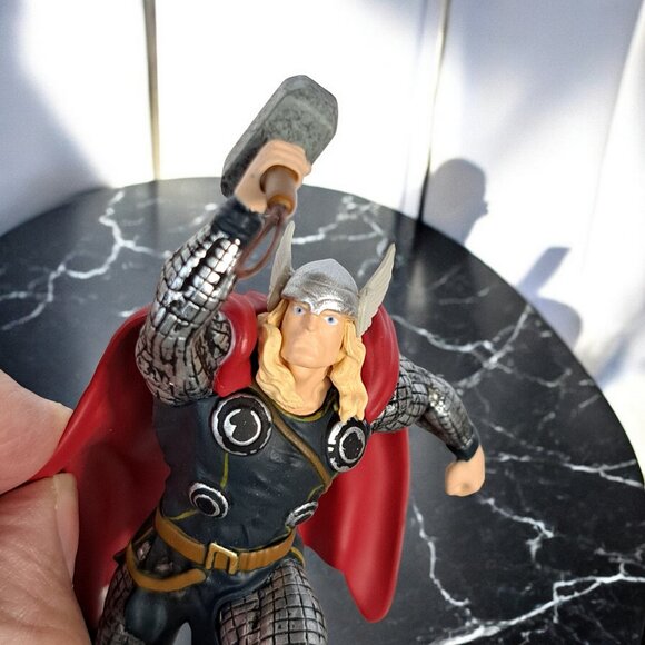 Hallmark Keepsake Ornament Thor 2011 Marvel the Avengers Comics MIB Hero - Picture 9 of 16